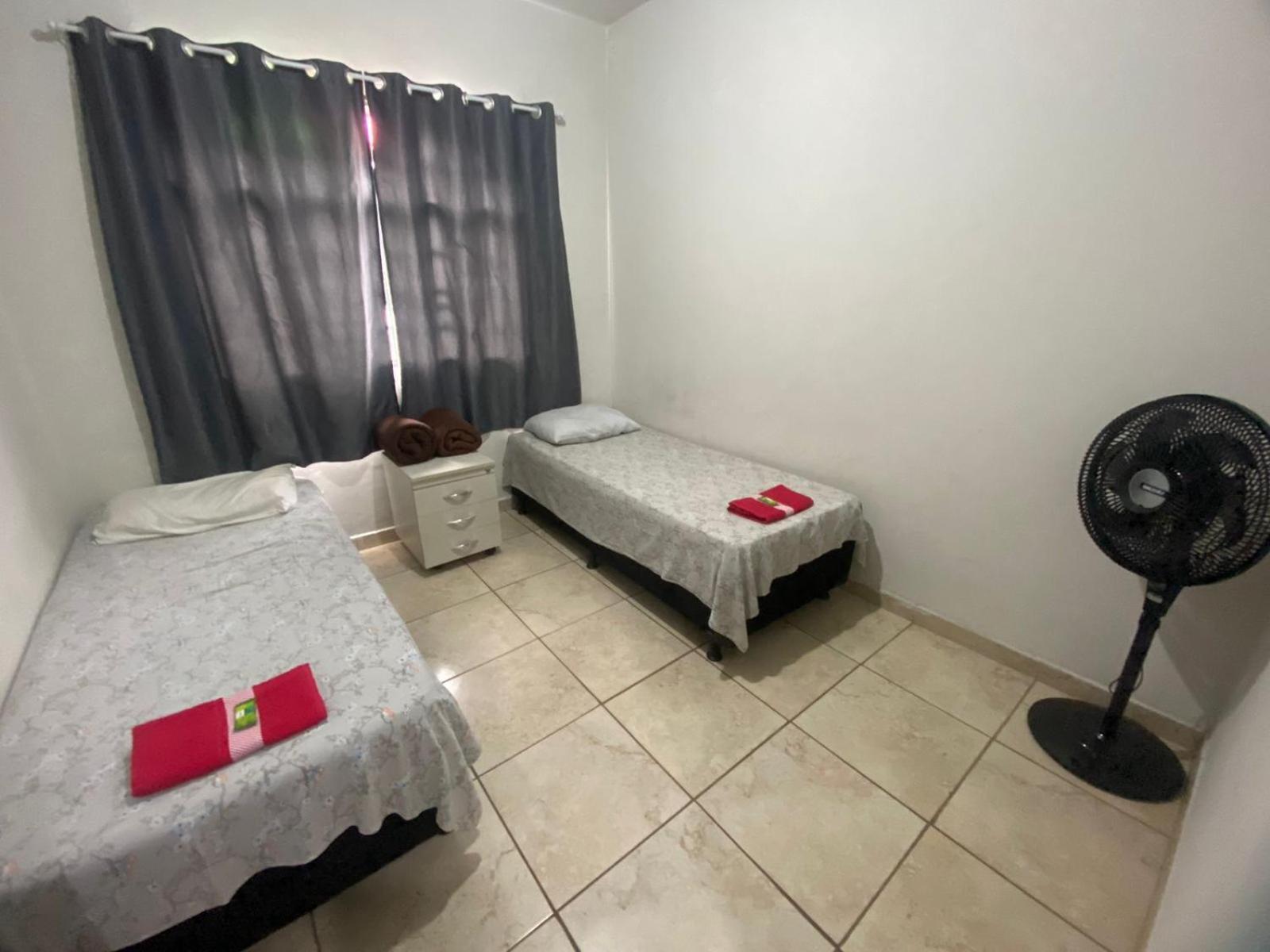 Casas De Temporadas - Hotel Recanto Do Sossego Uberlândia Habitación foto